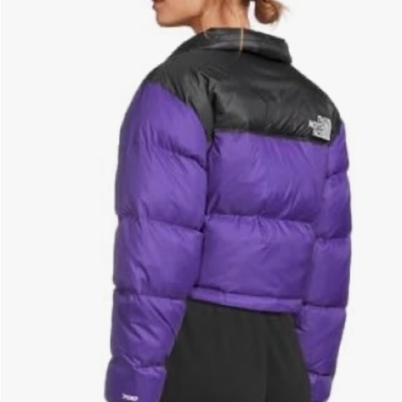 North Face Women’s Nuptse Short Jacket - Picture 2 of 5